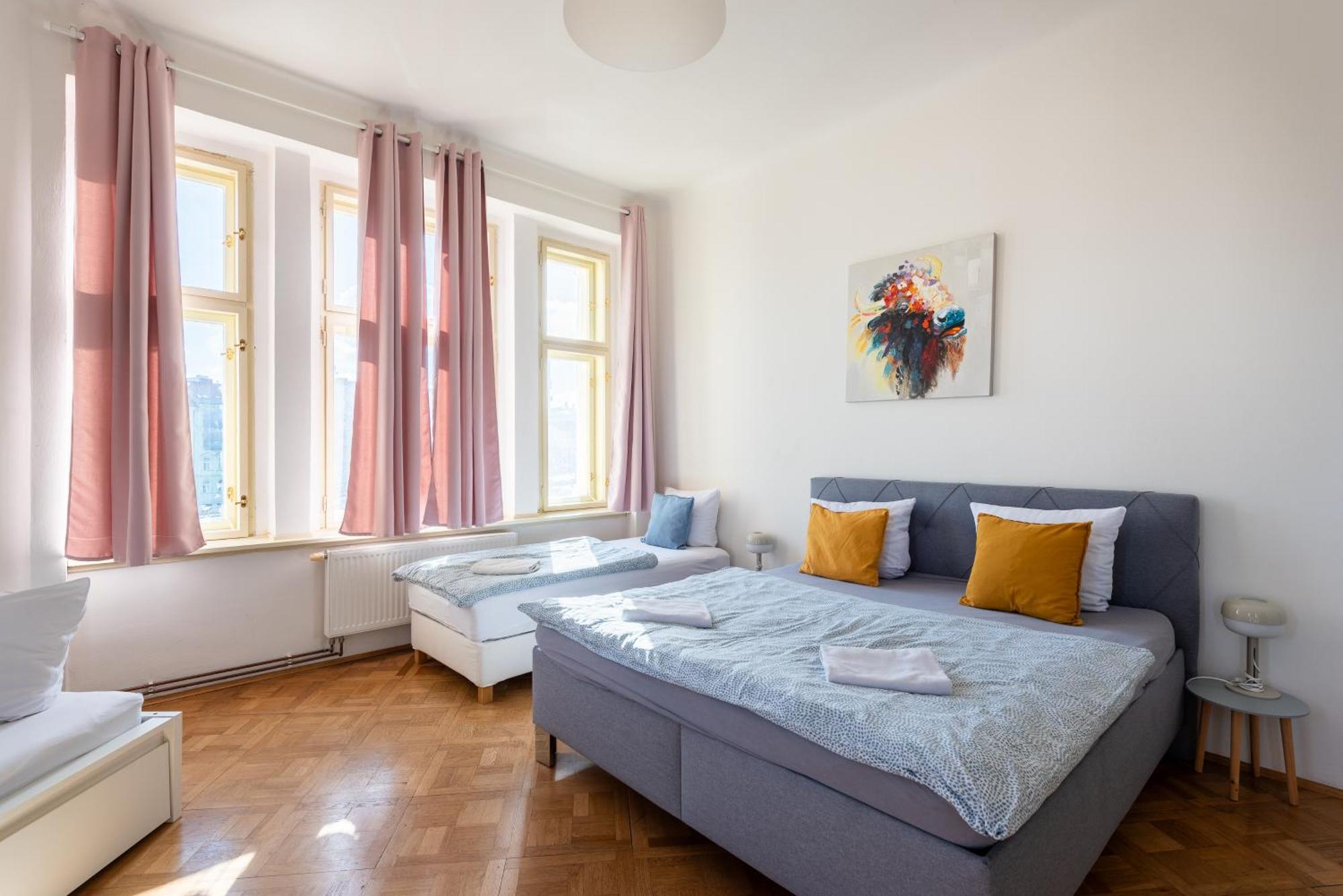 Tesnov Apartament