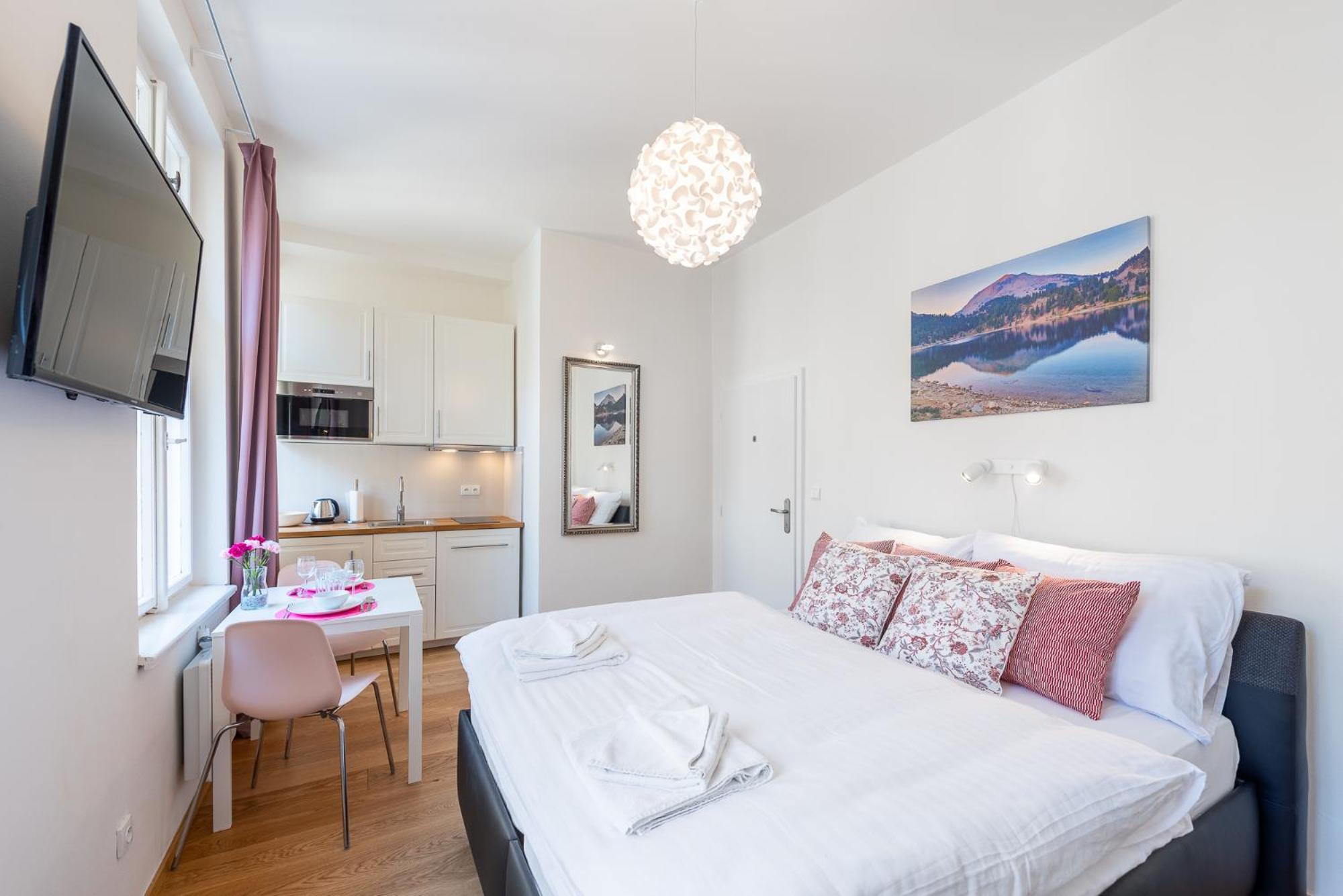 Tesnov Apartament
